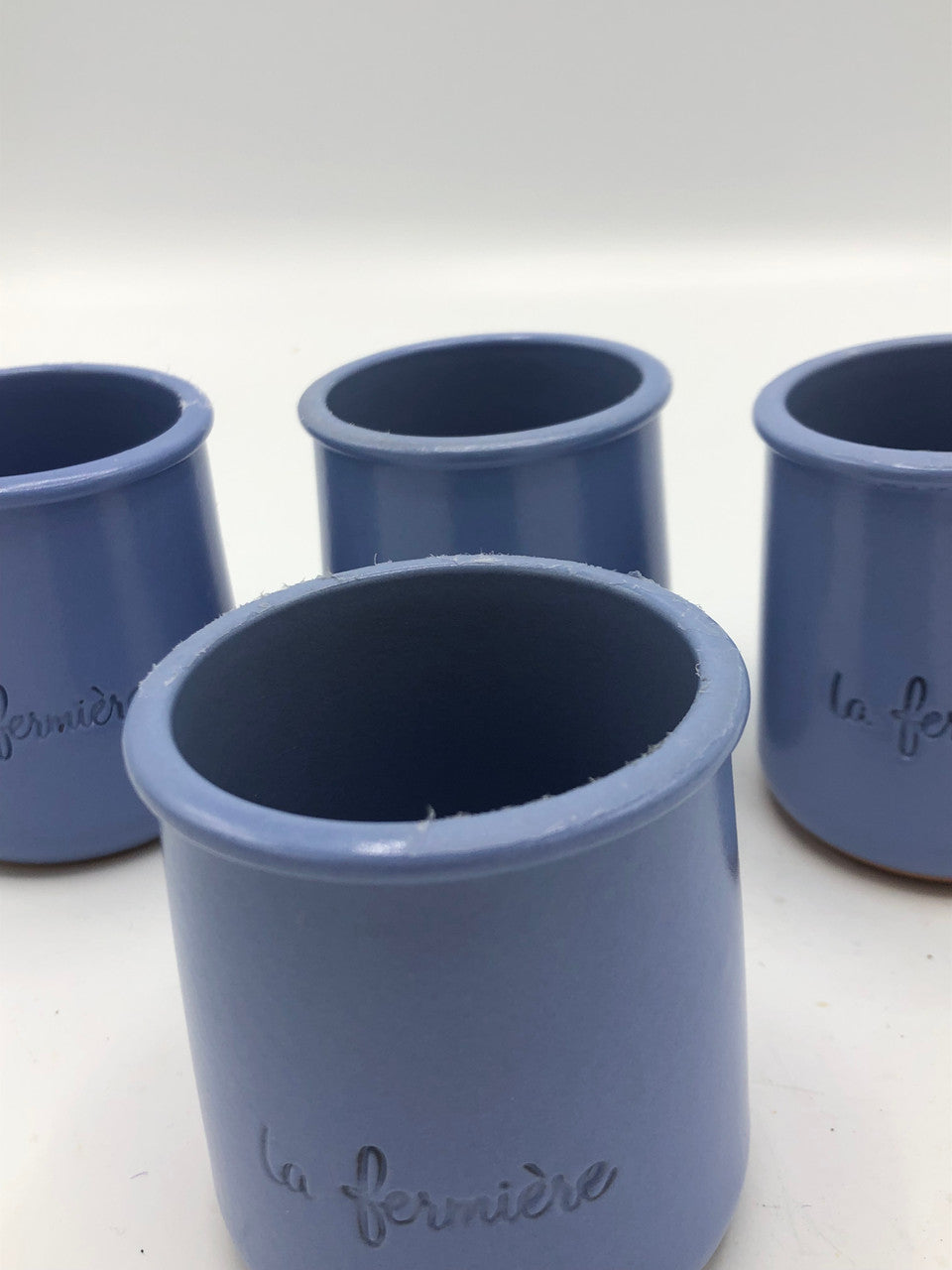 "La Fermiere" blue cups