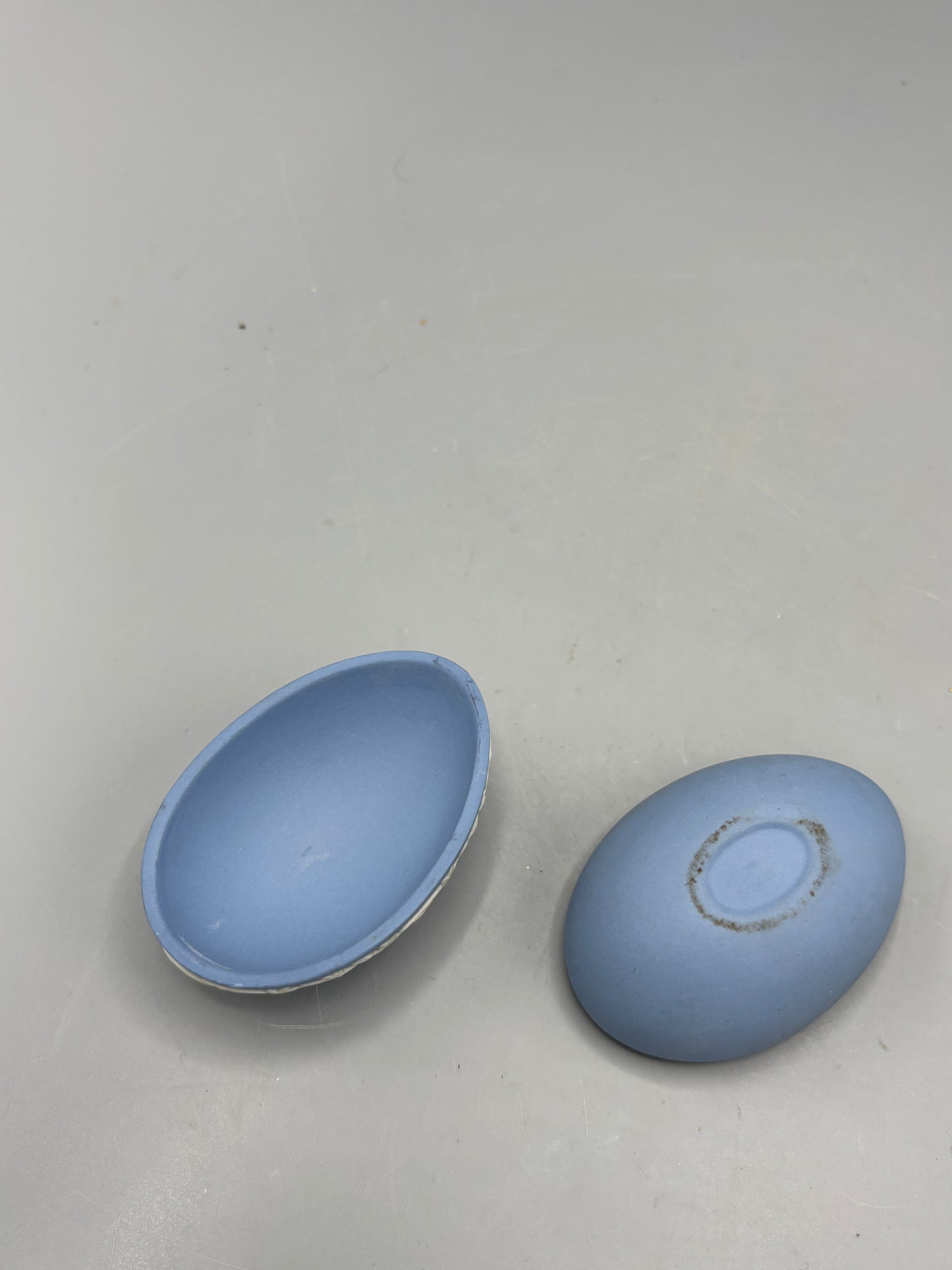 Vintage Wedgewood Jasperware egg with Doves