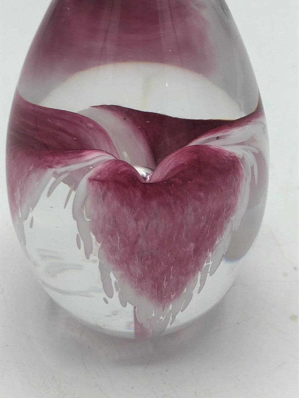 Glass eye studios 1996 flower egg paperweight