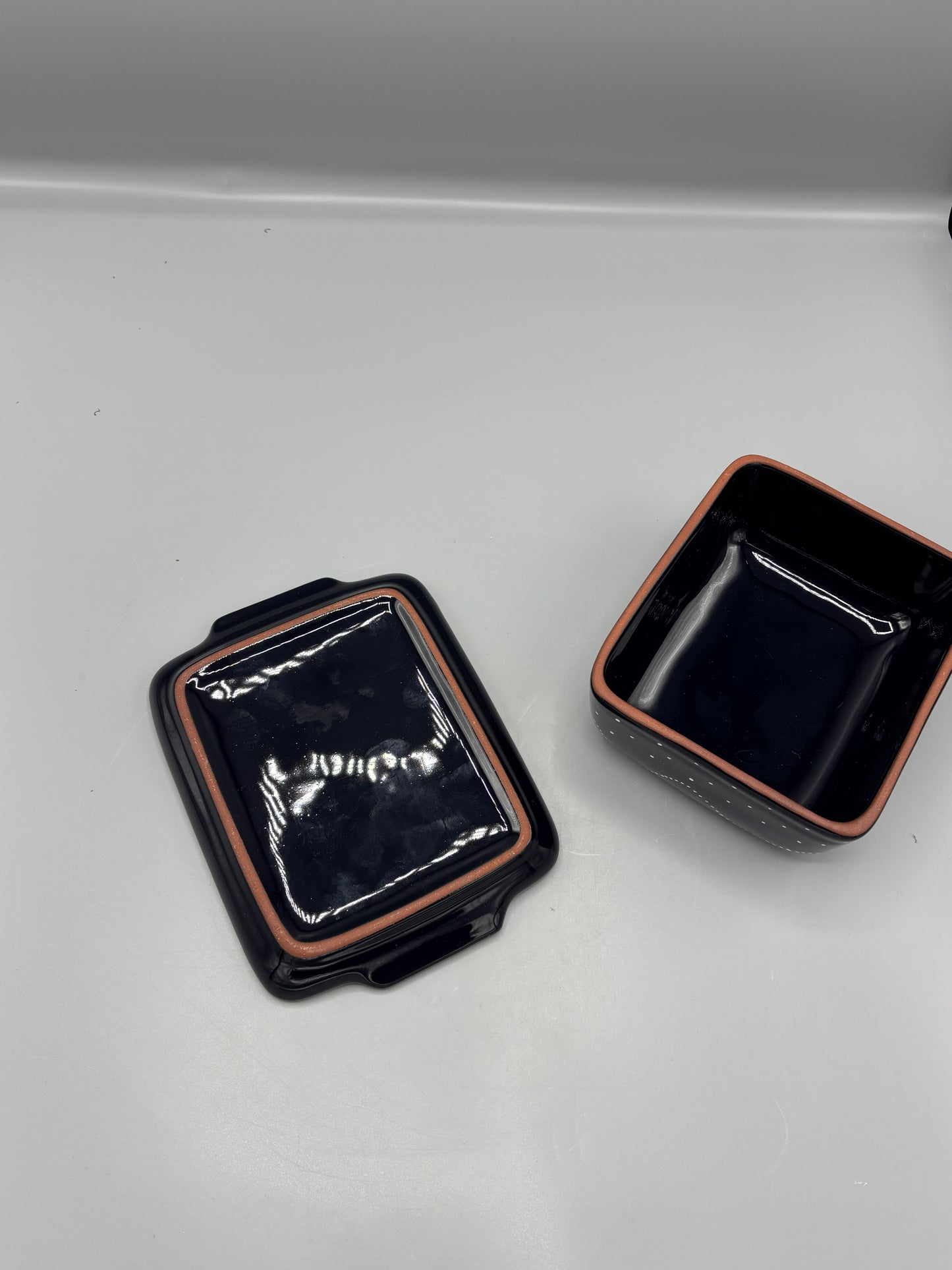 Ceramic covered butter or cheese dish