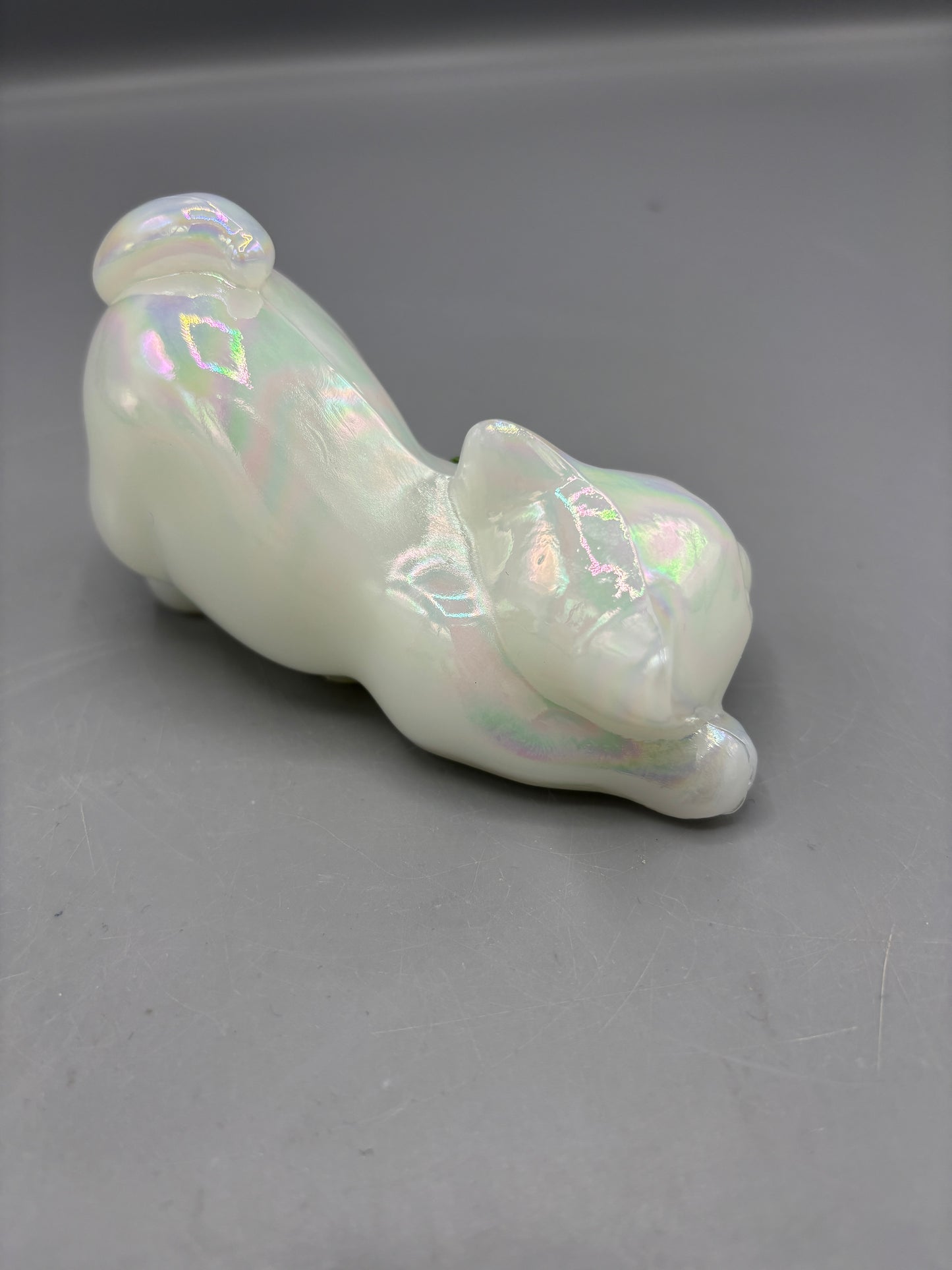 Vintage Fenton Pearlized Opal kitten with rose