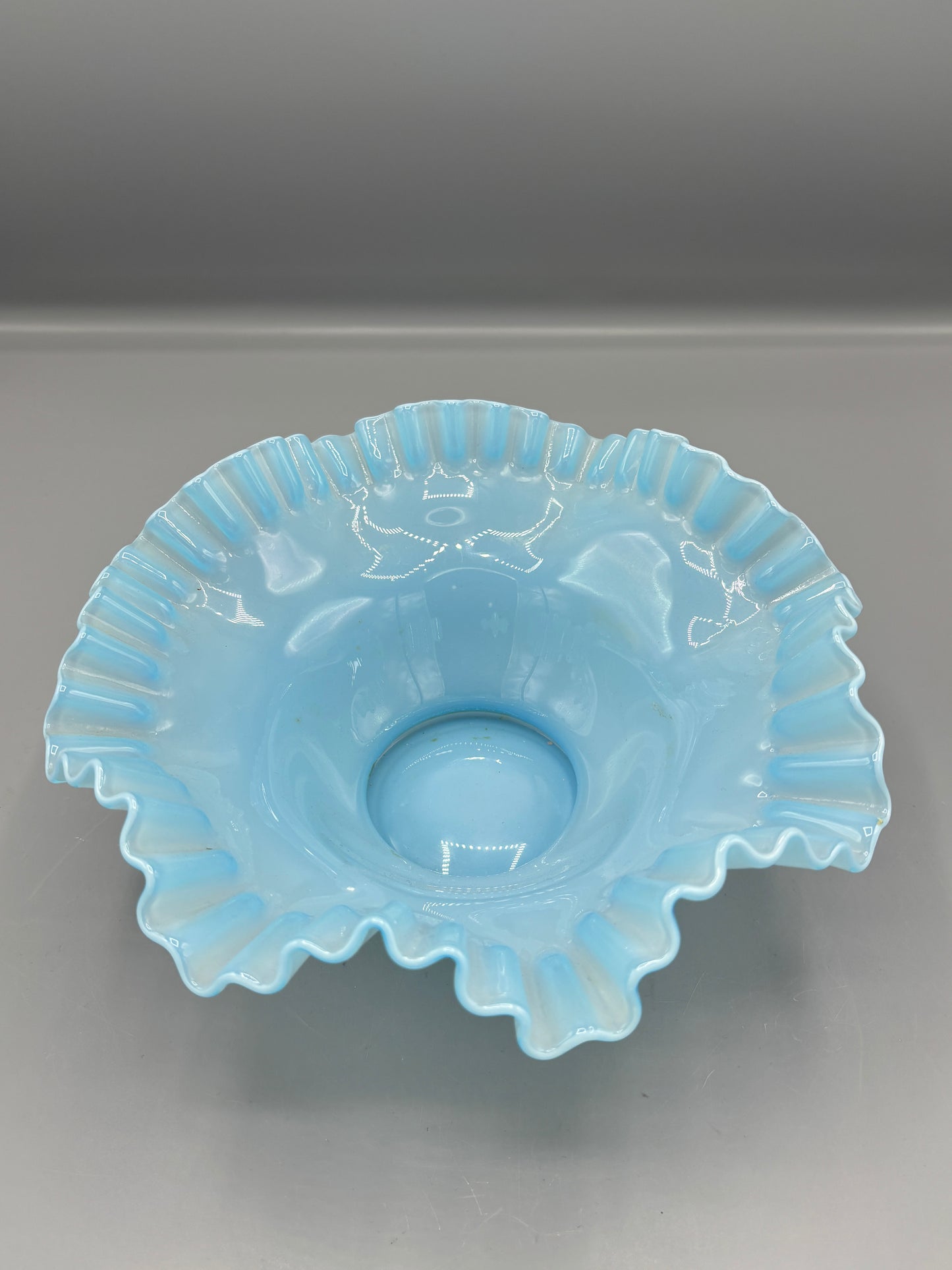 Fenton Double Crimped ruffle console bowl