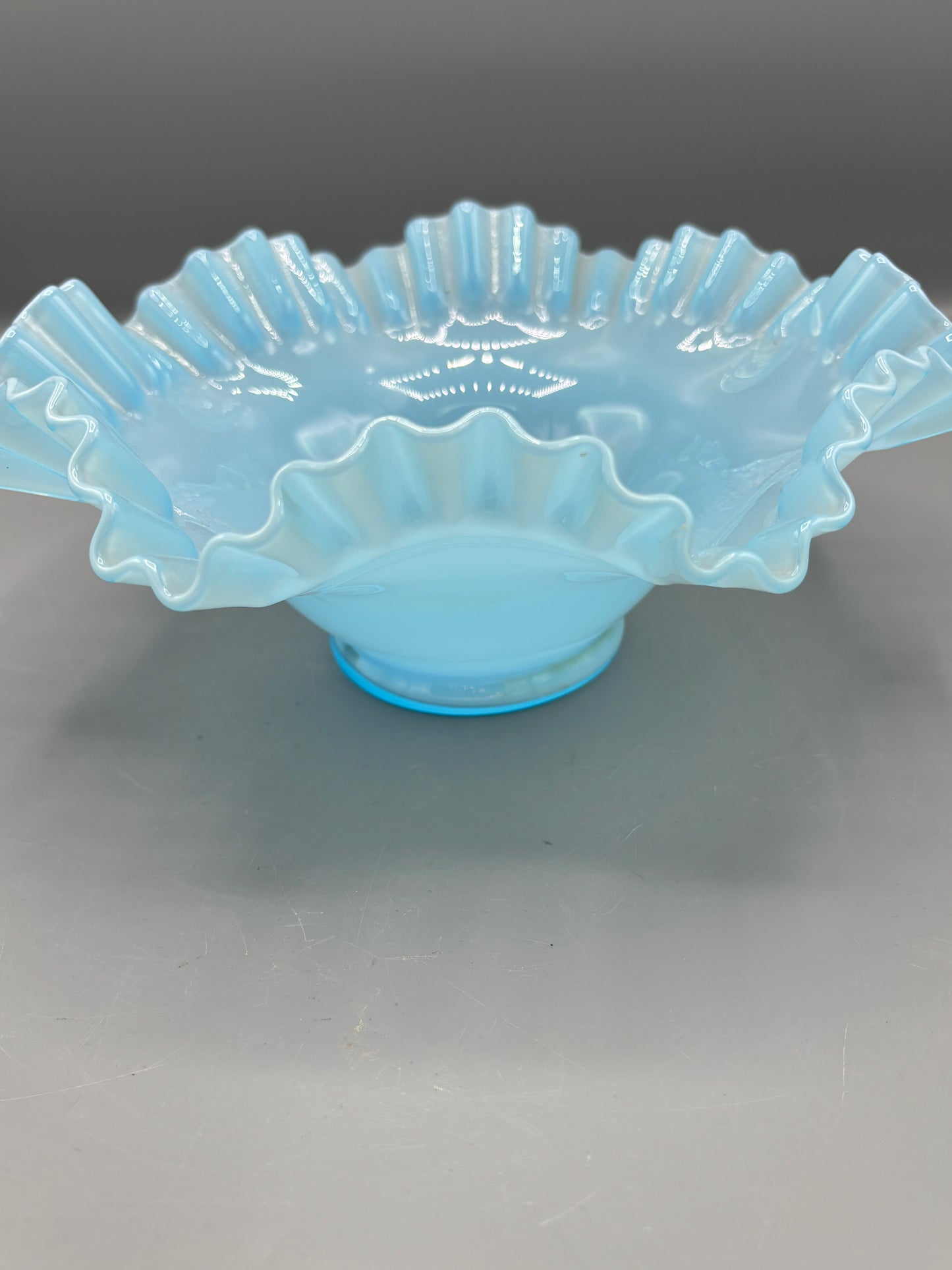 Fenton Double Crimped ruffle console bowl