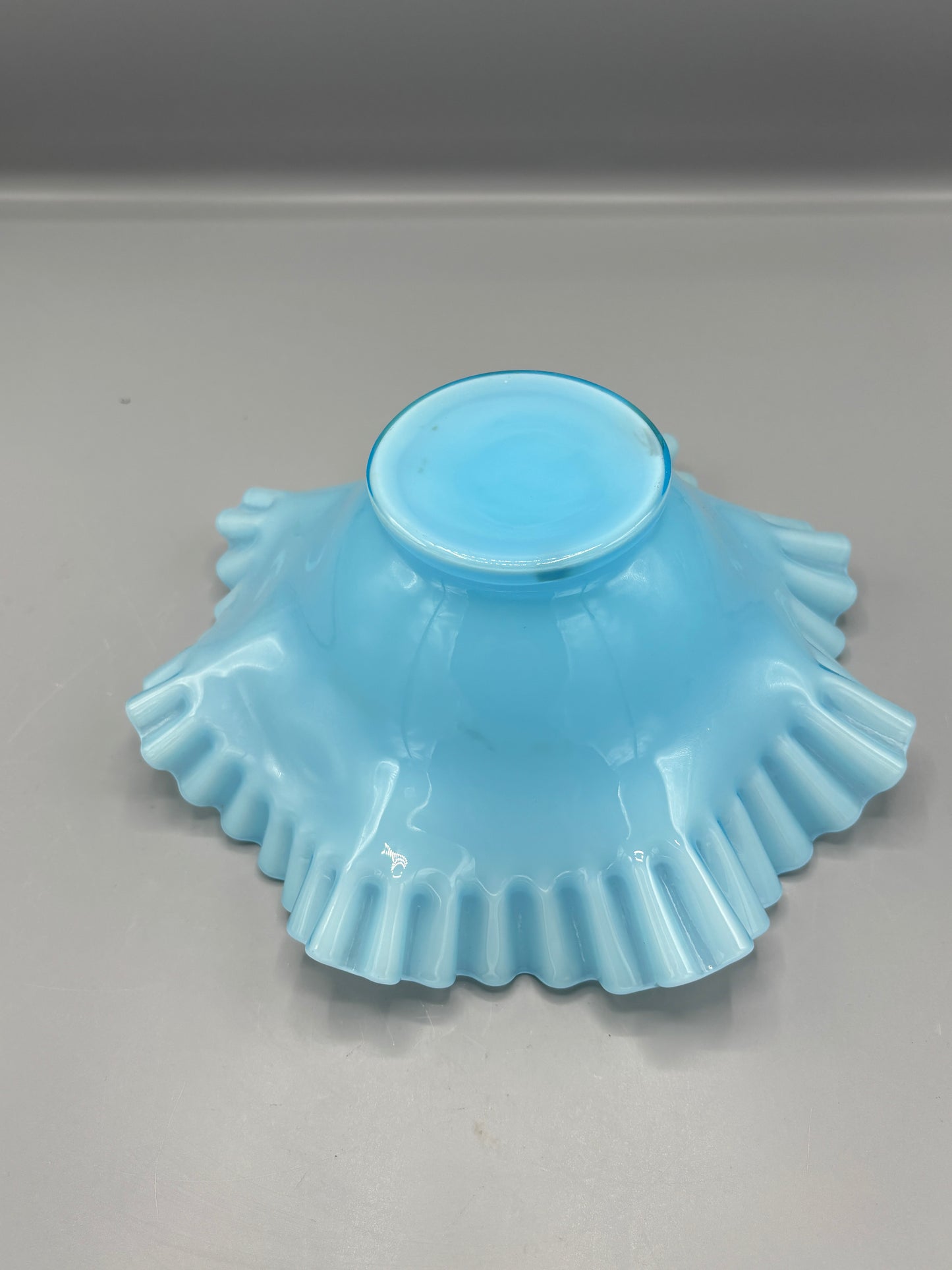 Fenton Double Crimped ruffle console bowl