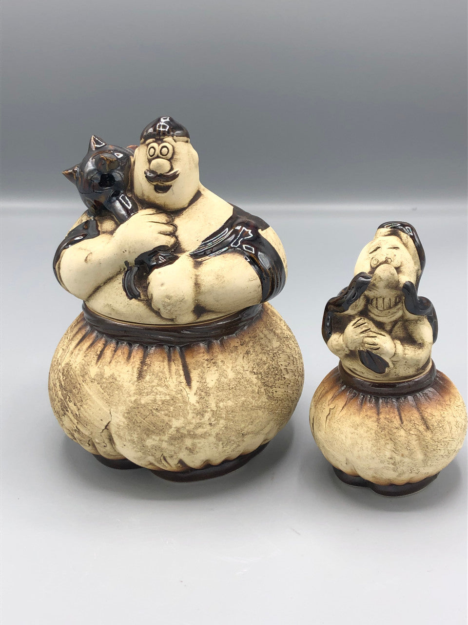 Earth ware pottery lidded jars cossacks