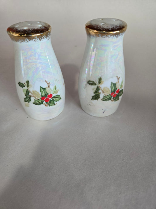 Christmas salt & pepper