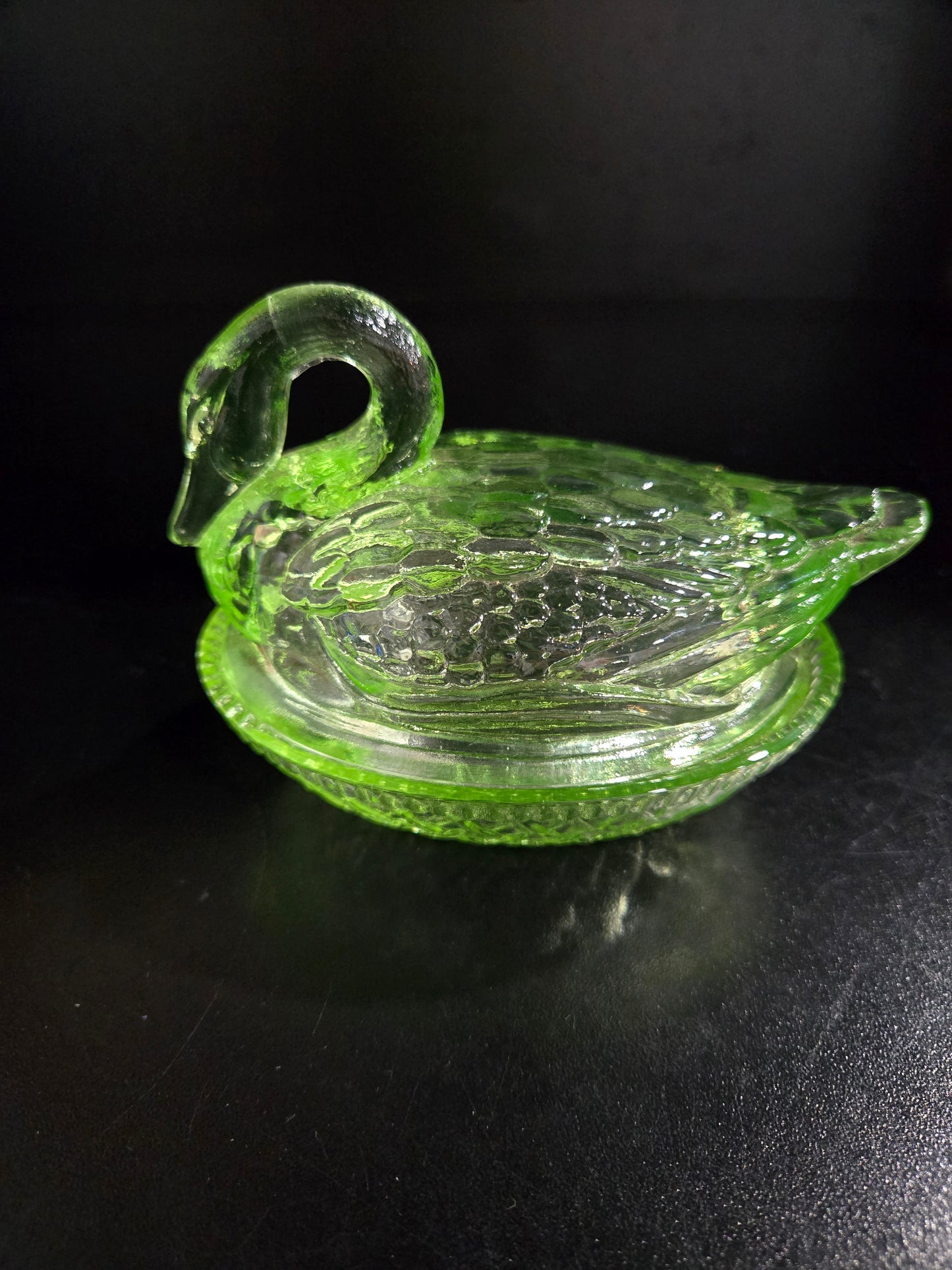 Vintage Vaseline Uranium glass Swan on Nest