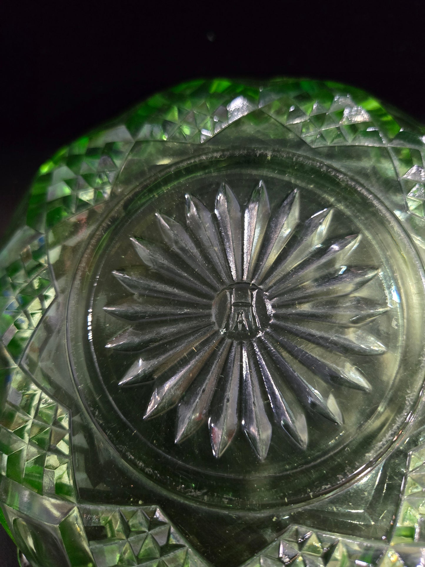 Vintage Hazel Atlas green Uranium glass bowl