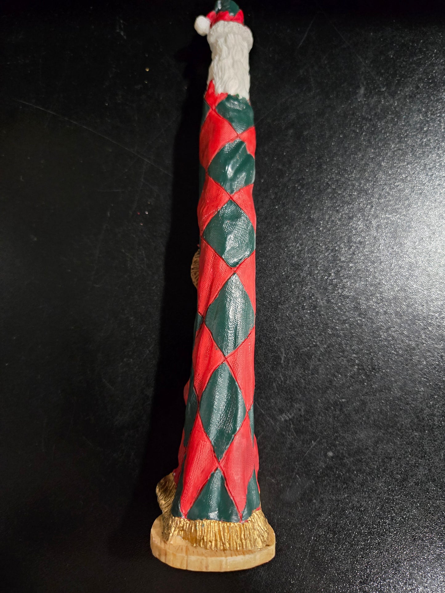 Resin Santa Claus holiday wreath