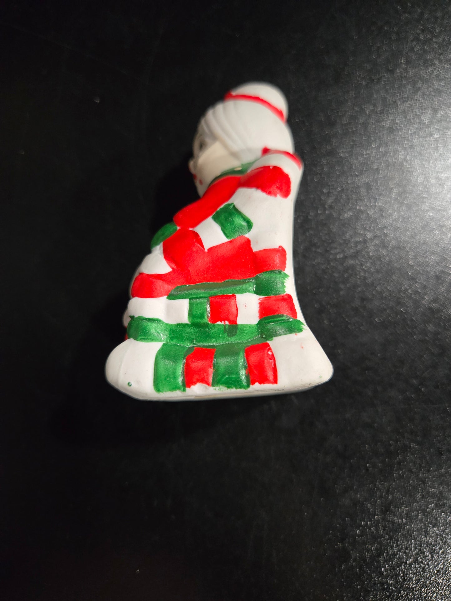 Vintage ceramic Mr & Mrs Claus Salt & Pepper