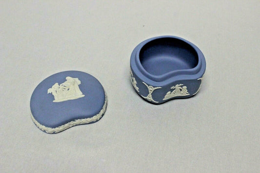 Vintage Wedgwood Jasperware blue trinket box