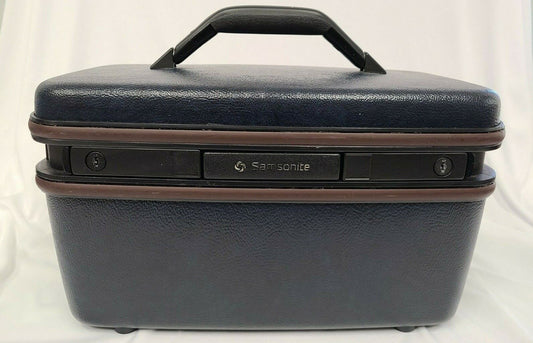 Vintage Samsonite Navy Blue Silhouette Train Case