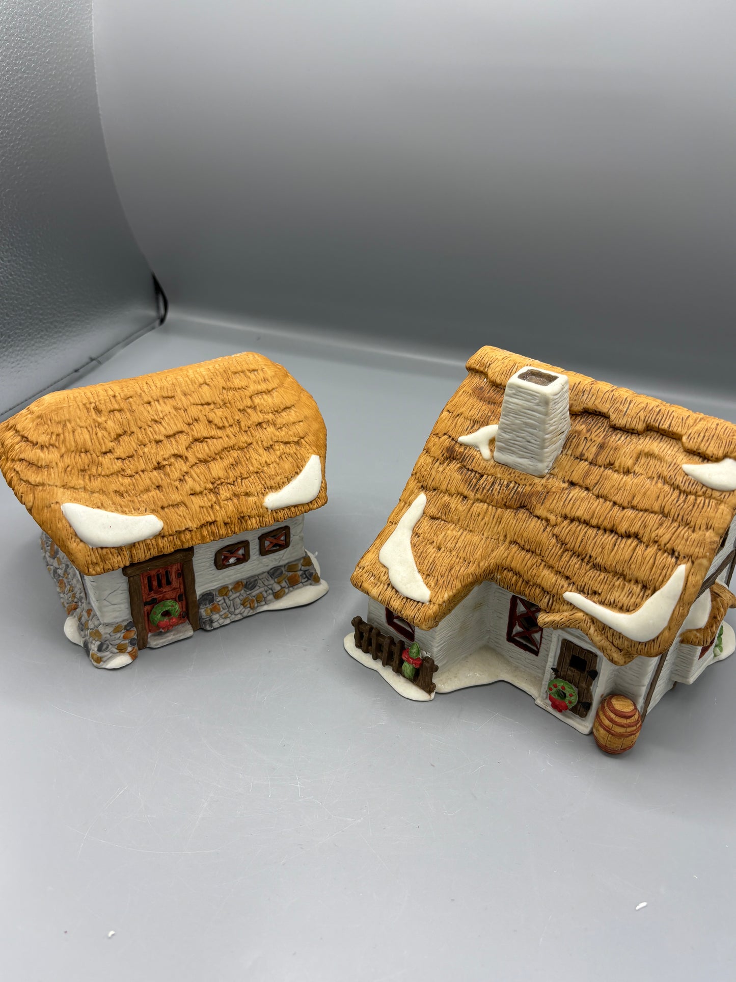Department 56 Bailey Bree farmhouse & barn