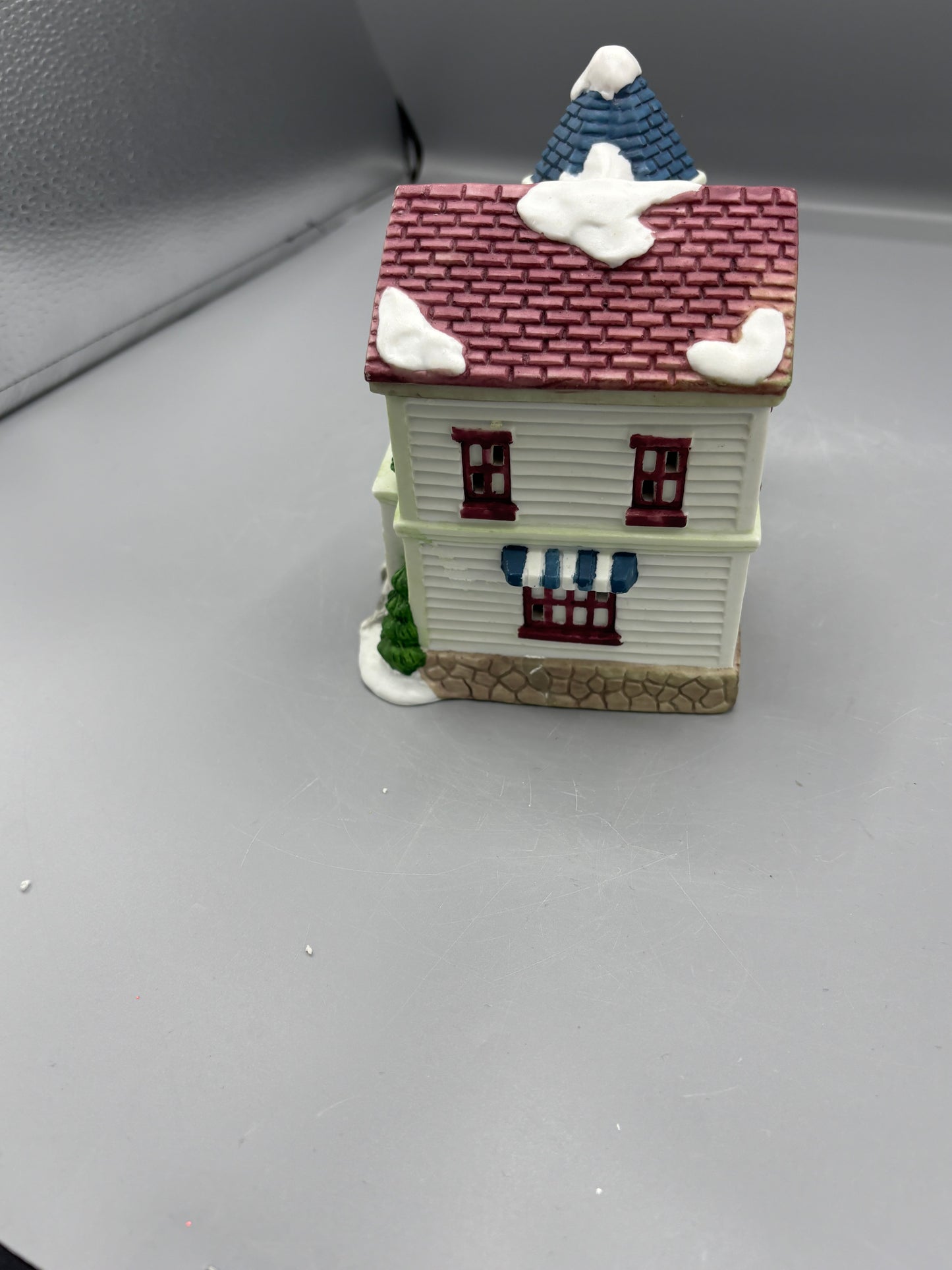 1994 Trim at Home holiday house