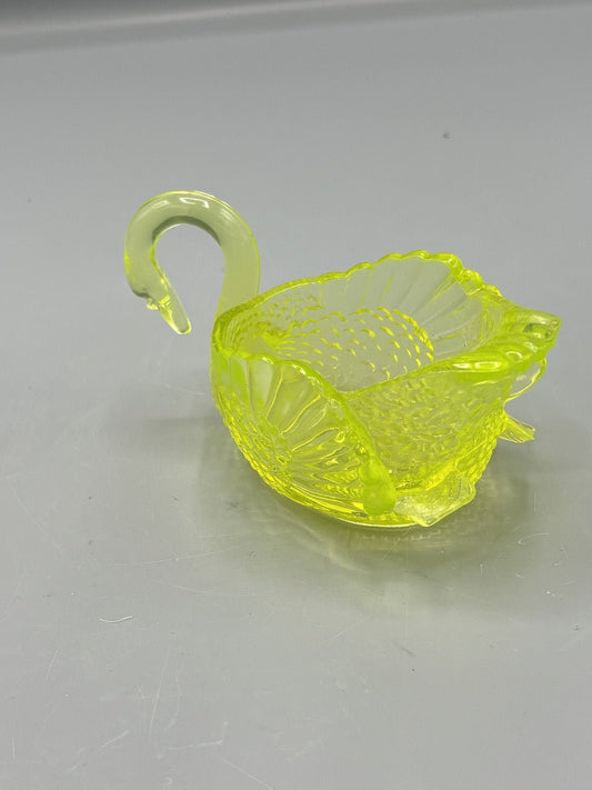 Antique Vaseline Glass Swan