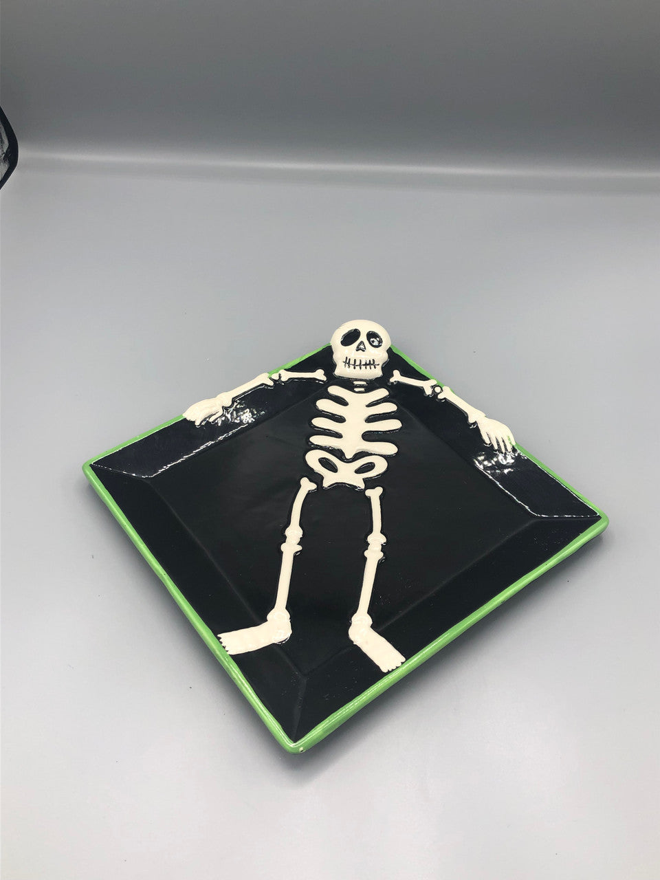 Square Skeleton Plate