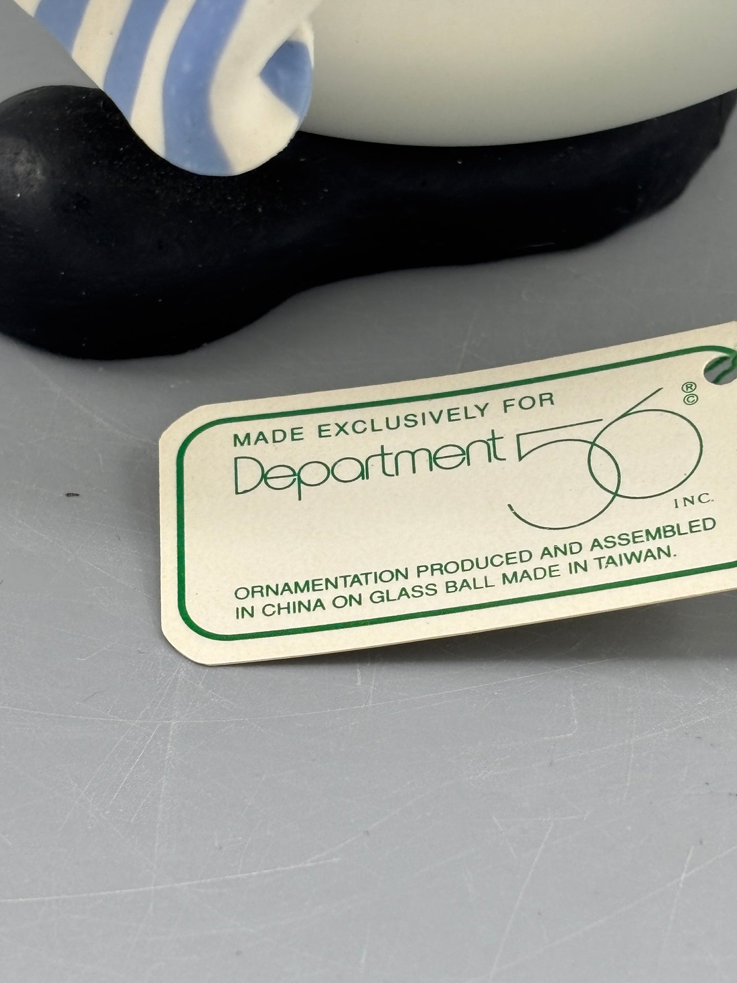 Department 56 Noel Baker ceramic ornament