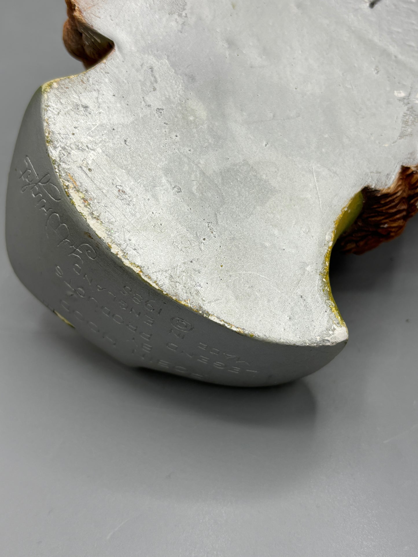 Vintage Robin Hood Chalkware wall hanging by Wright