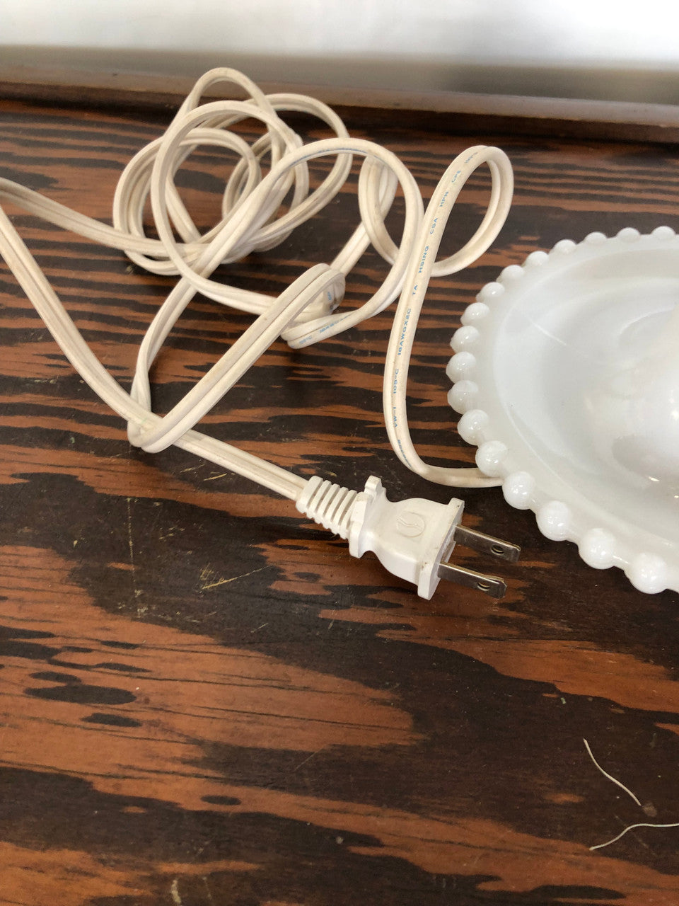 White Milk glass hobnob nail lamp