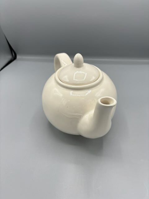 Rae Dunn tea pot