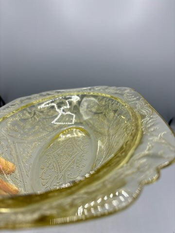 Federal depression glass yellow oval serving bowl