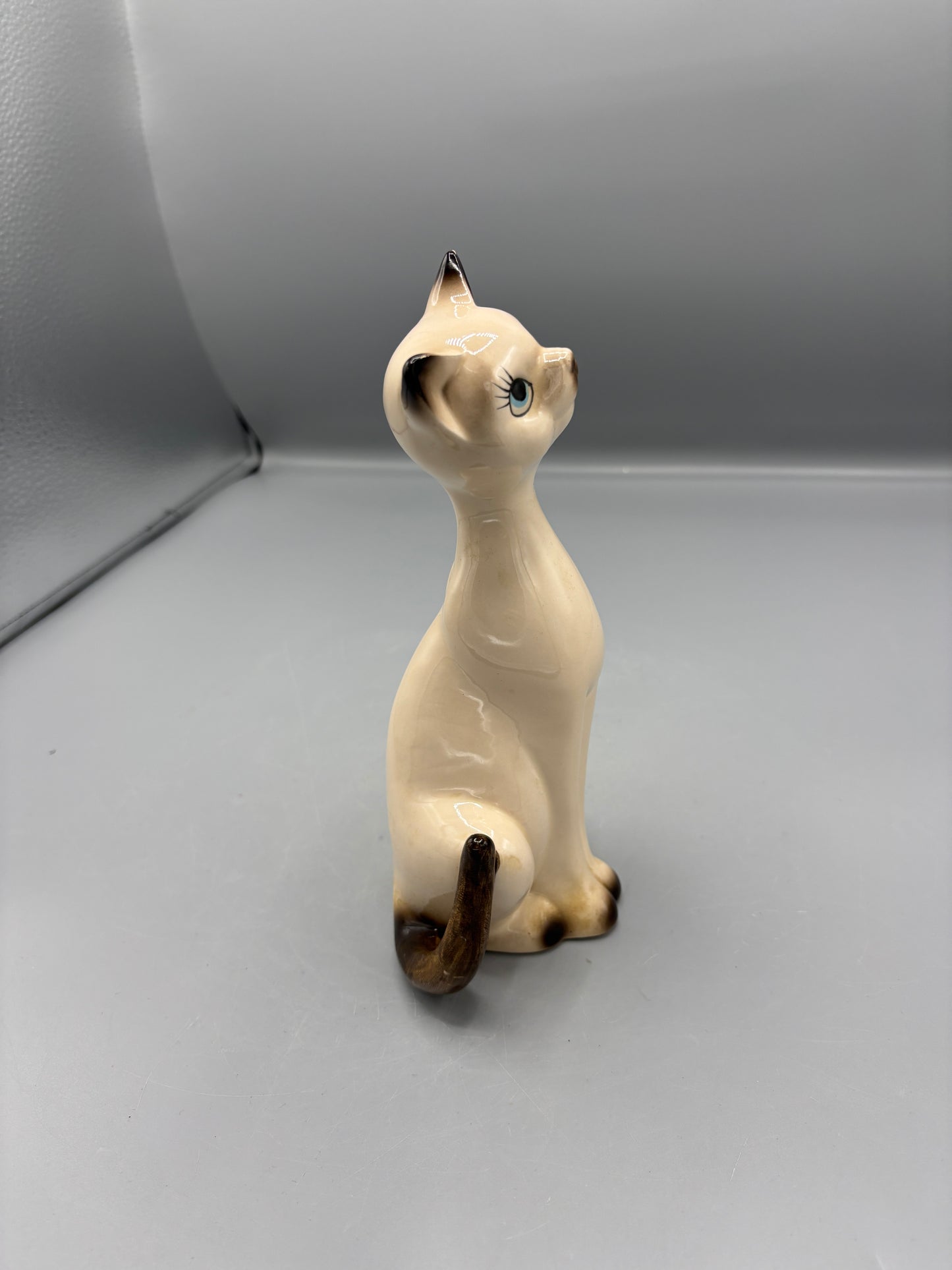 Vintage Napcoware ceramic Siamese cat sitting figure