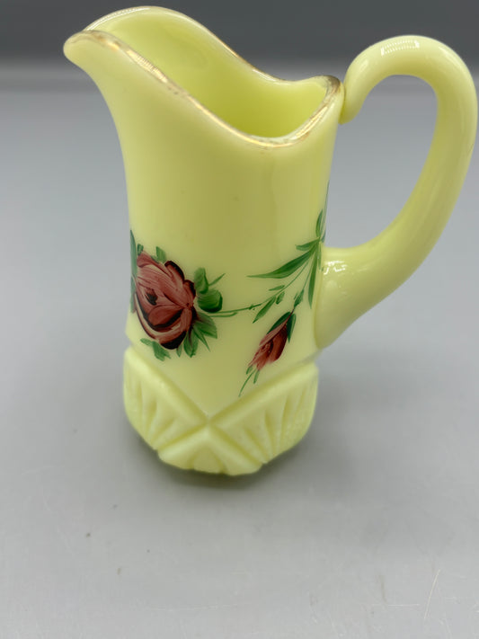 Yellow Custard Hazel Atlas Rose Pitcher