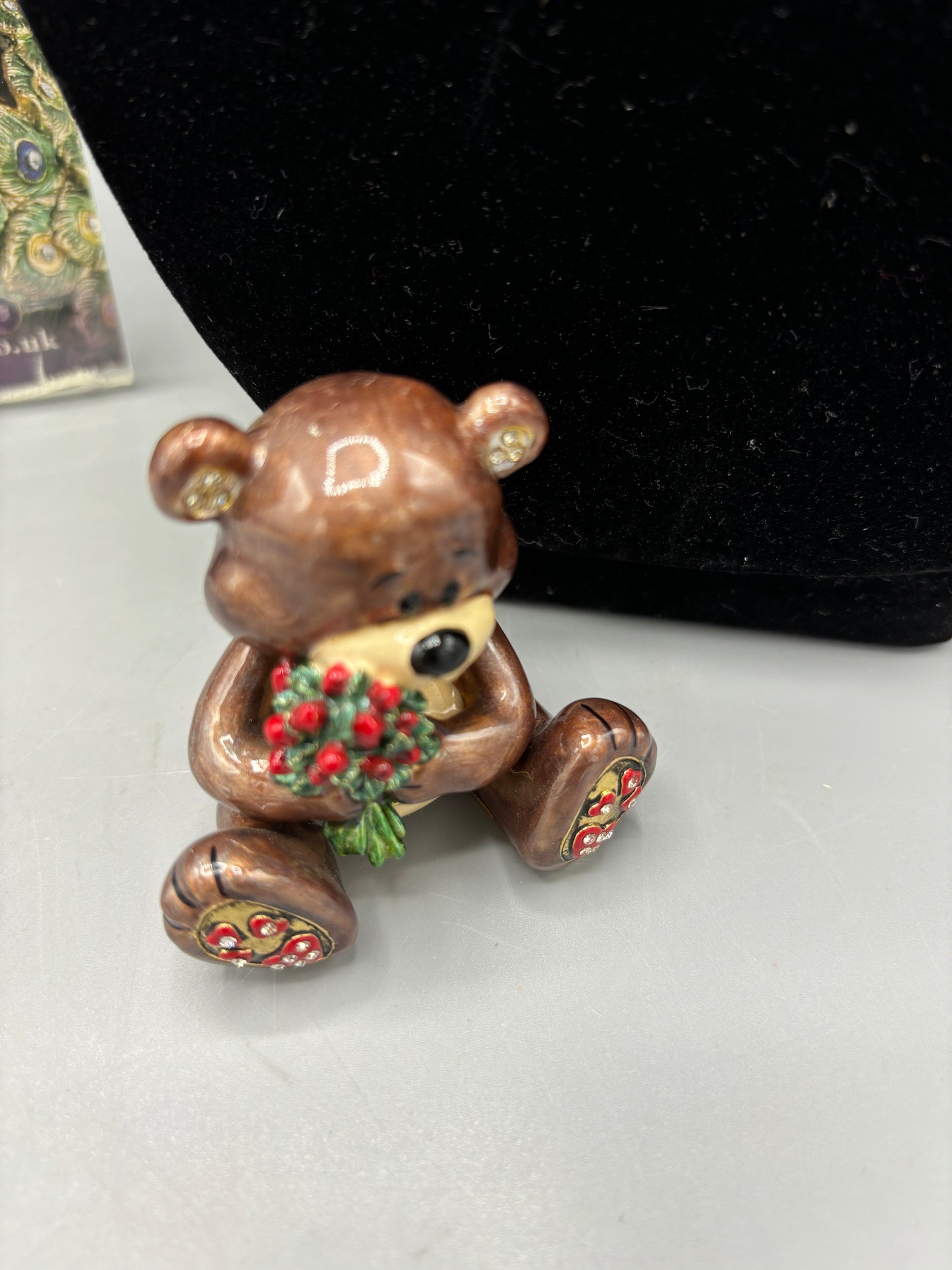 Hidden treasures Festive Bear