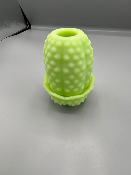 Vintage Fenton Custard green Uranium Fairy lamp