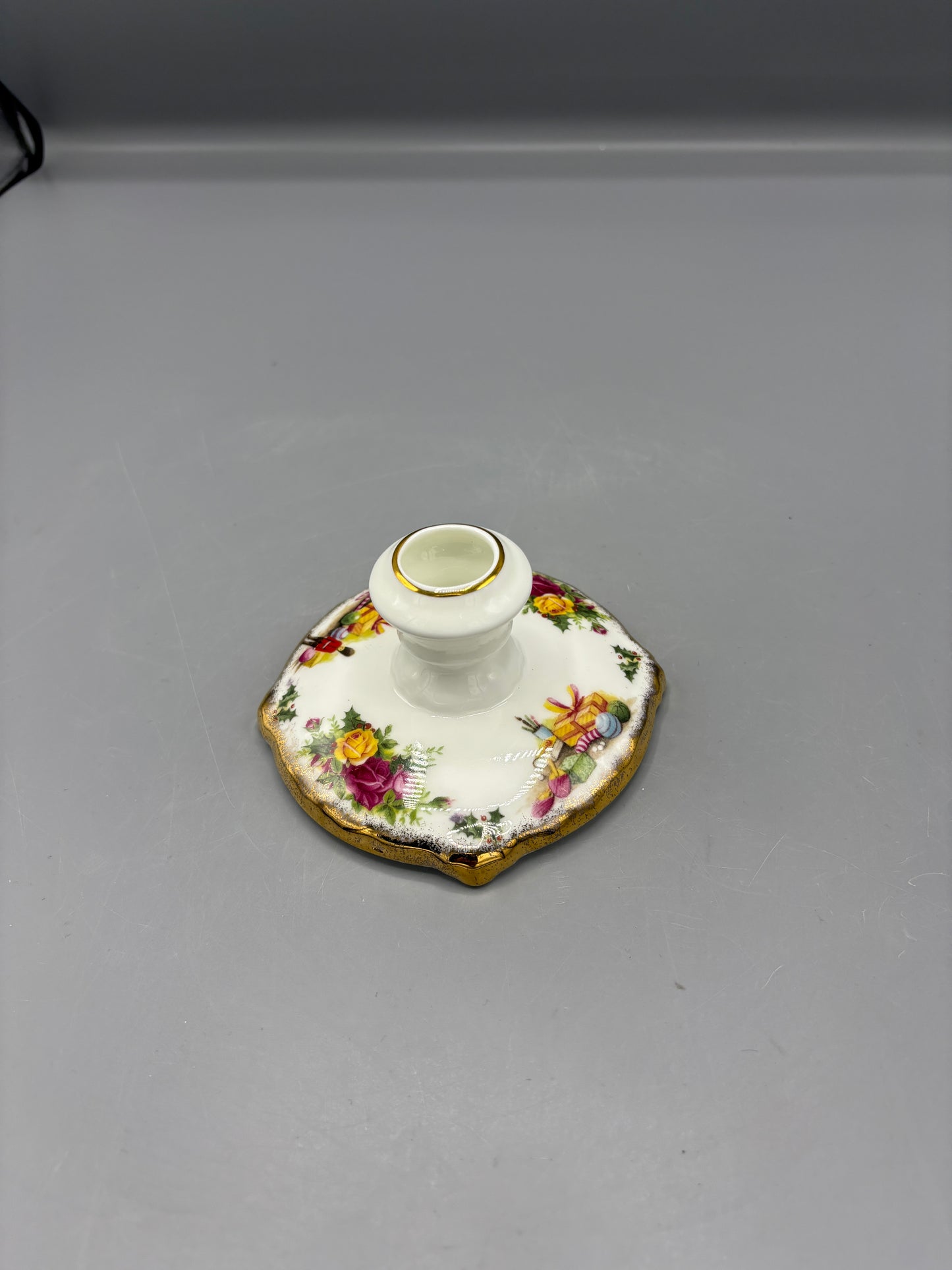 Royal Albert Old Country Roses Christmas Magic Candle Holder