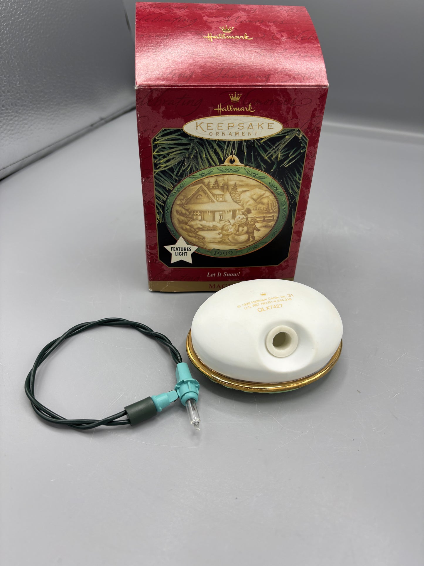 Vintage Hallmark" Let it snow"