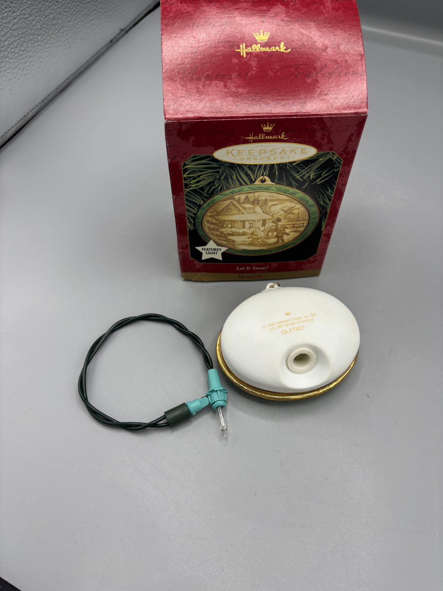 Vintage Hallmark" Let it snow"