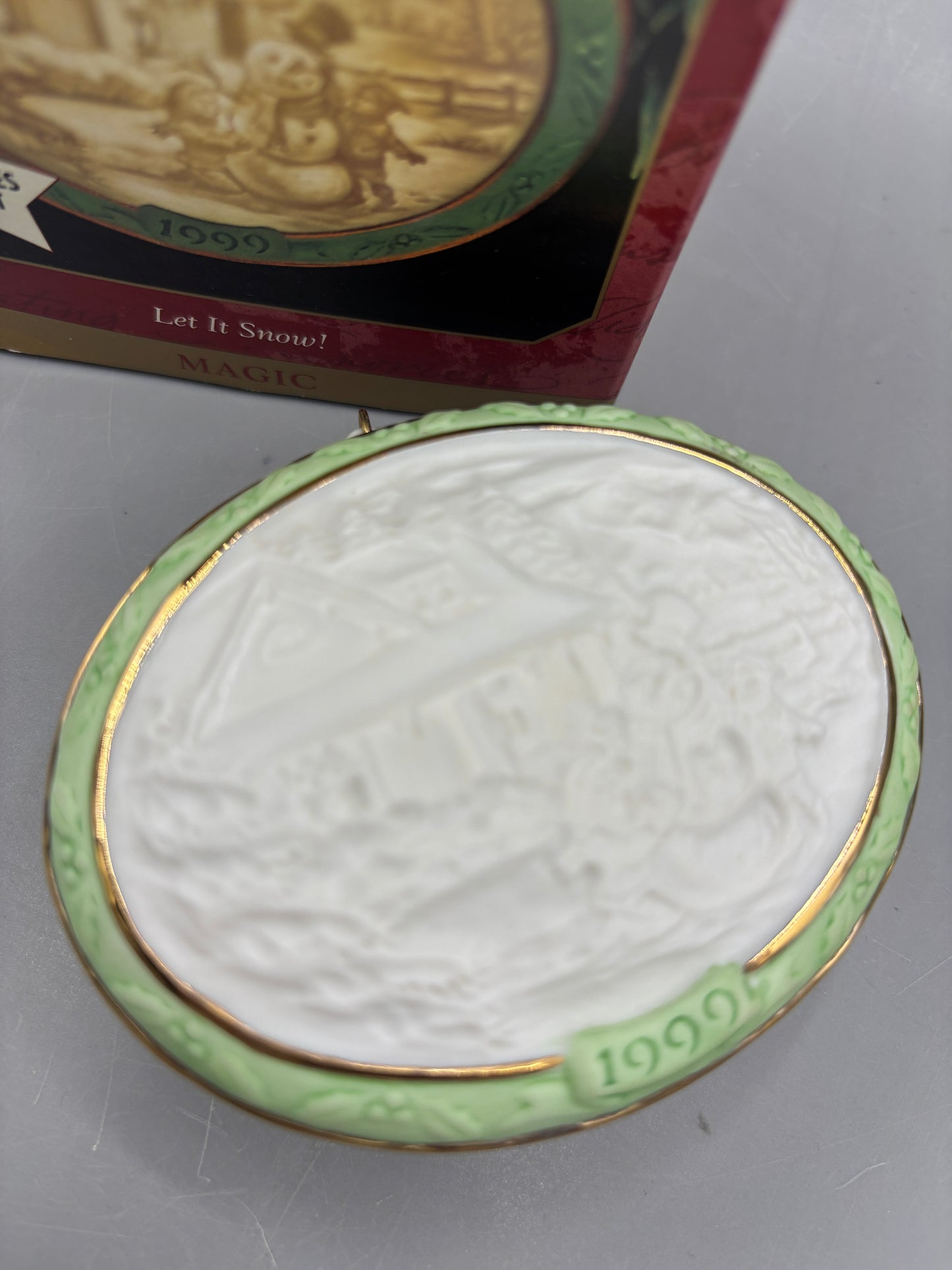 Vintage Hallmark" Let it snow"