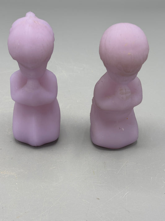 Vintage Fenton Lavender Satin boy & girl figure