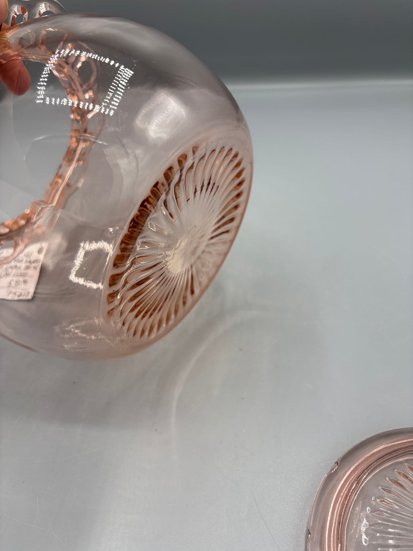 Vintage pink depression glass cookie jar with lid