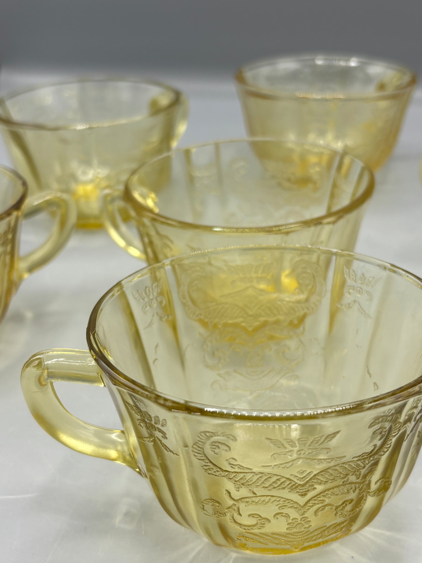 Amber Federal Madrid glass teacups