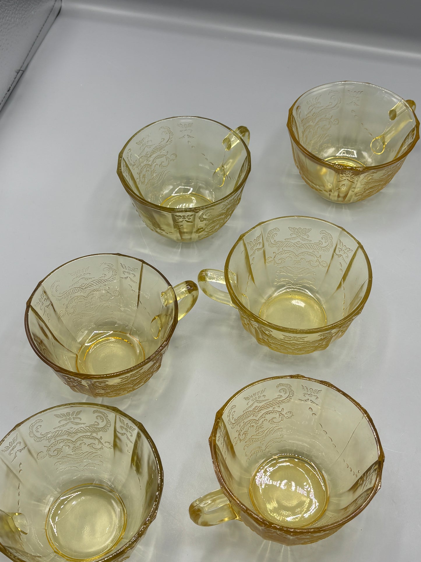 Amber Federal Madrid glass teacups