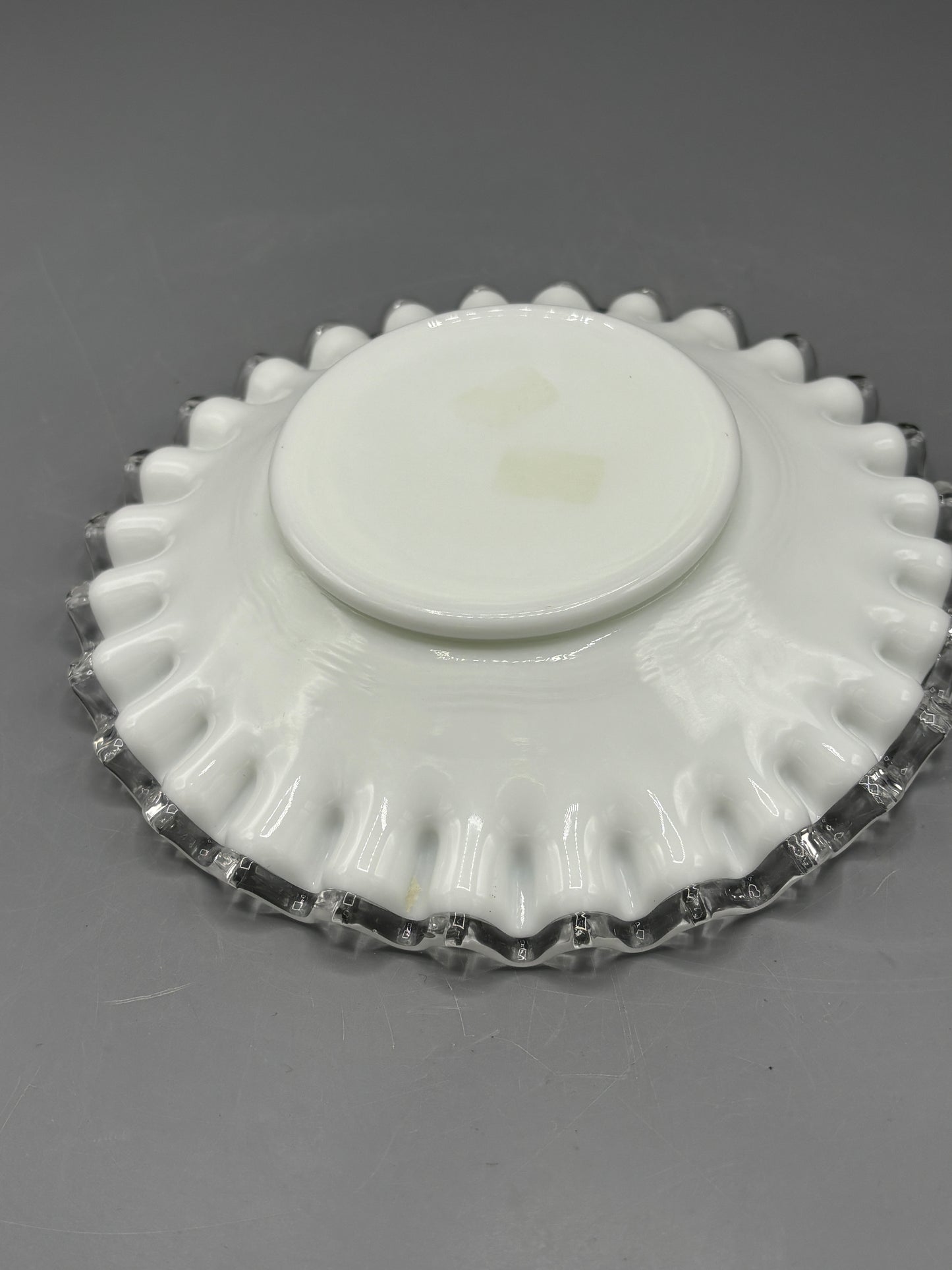 Fenton silvercrest milk glass ashtray with rim