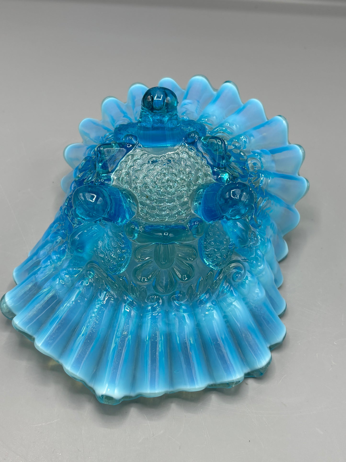 Fenton hobnail opalescent blue glass dish