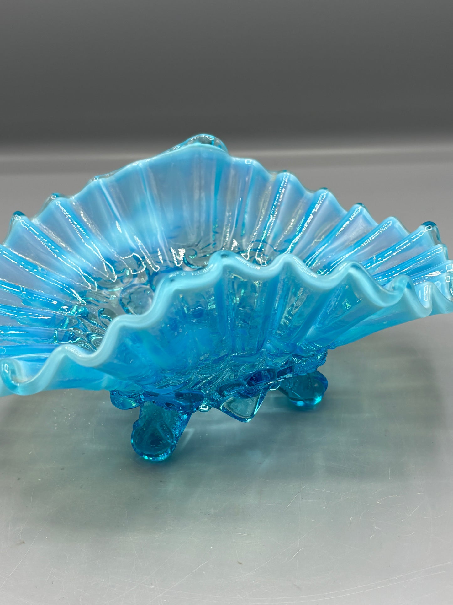 Fenton hobnail opalescent blue glass dish