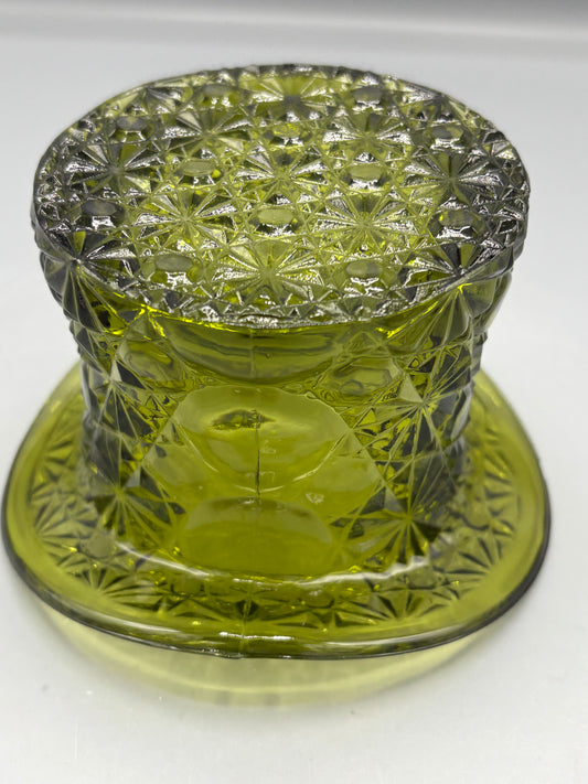 Vintage Fenton green Daisy & Button top hat