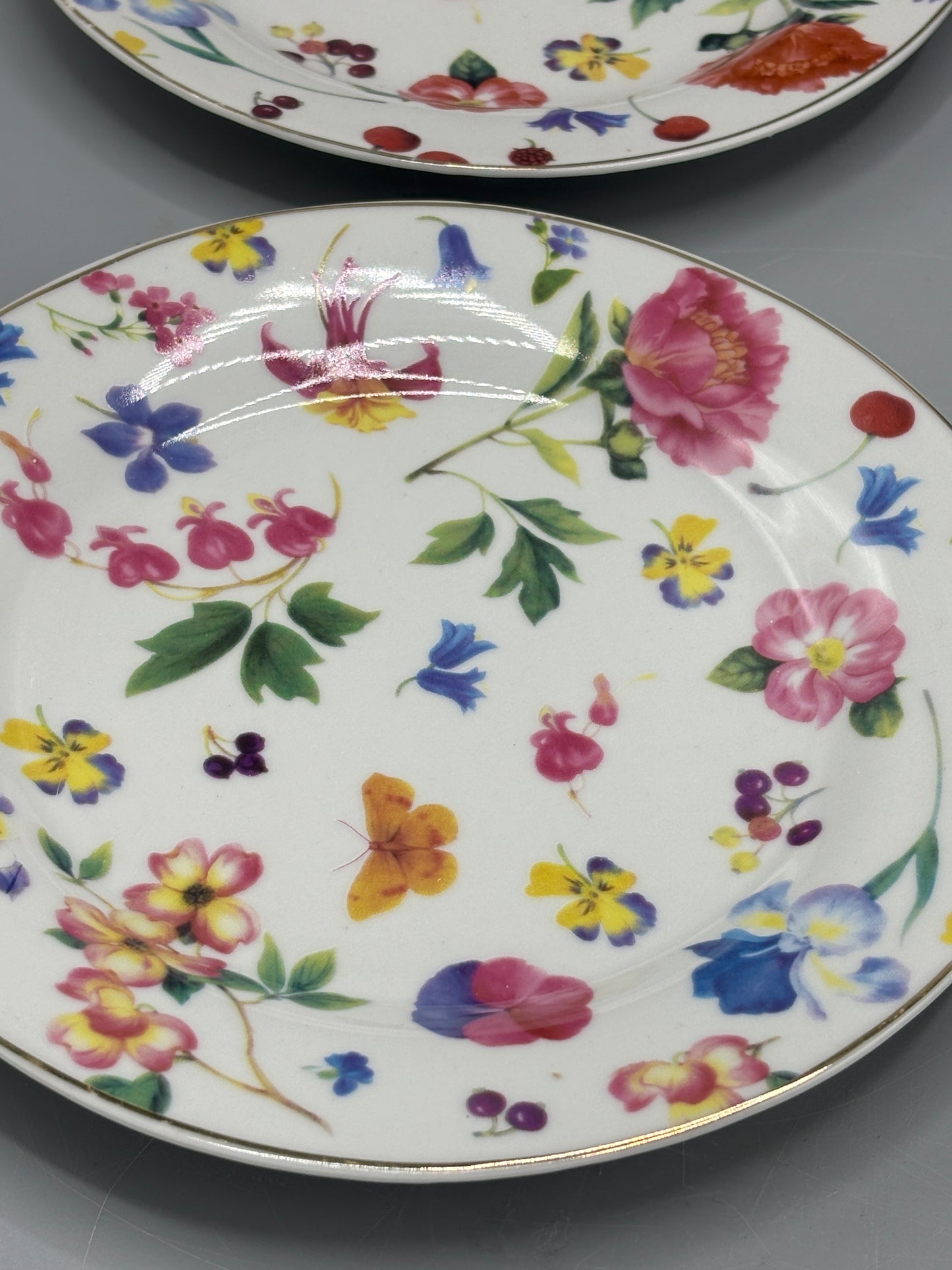 Vintage floral chintz dessert plates