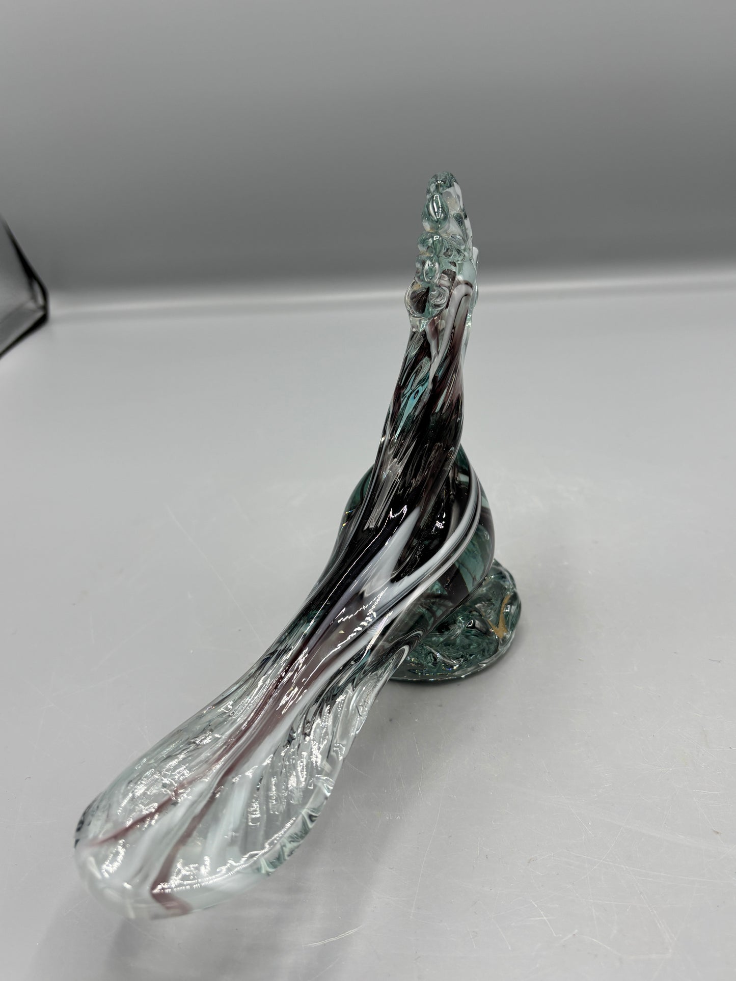Vintage art glass bird figure