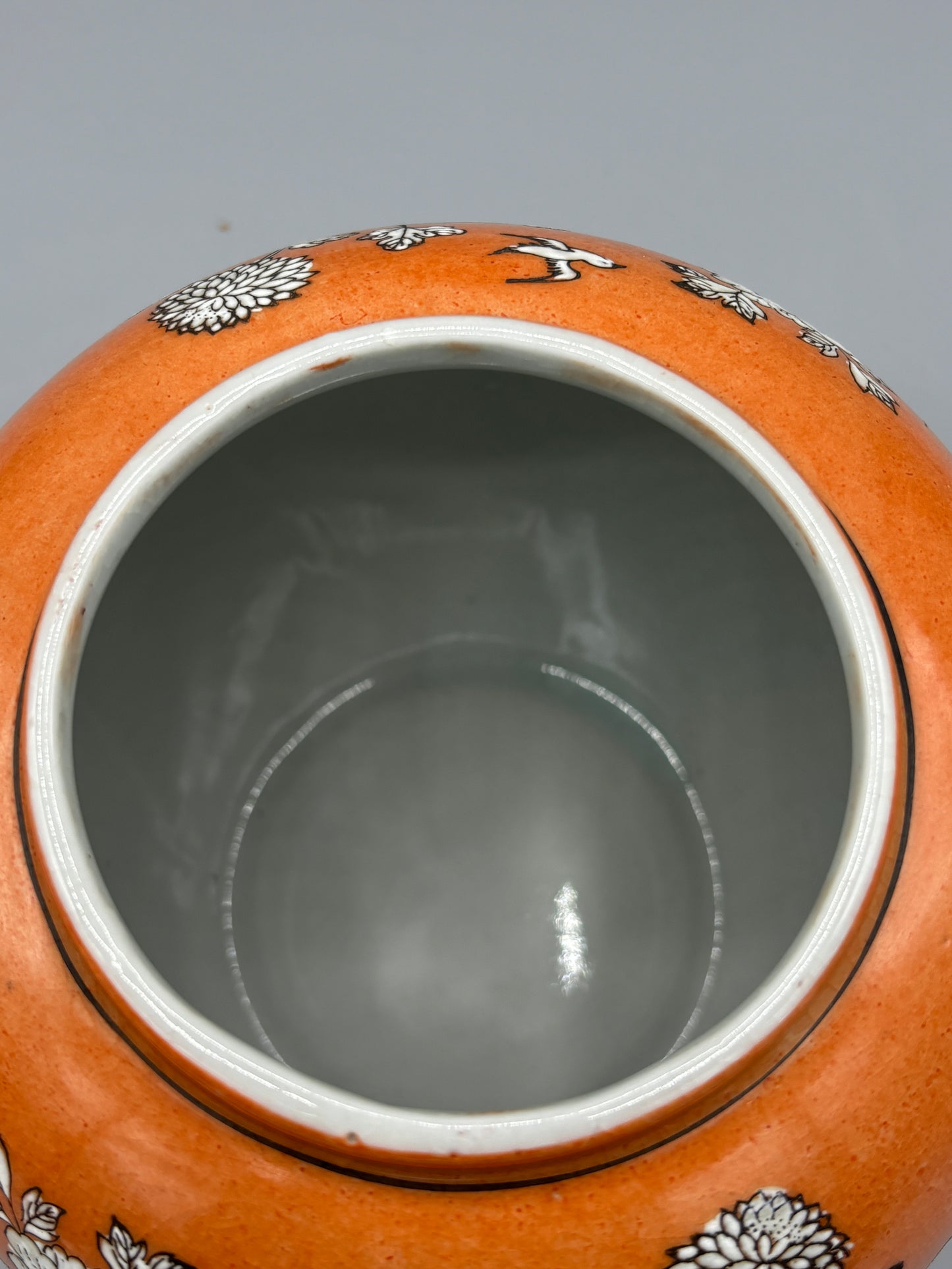 Vintage hand painted porcelain ginger jar