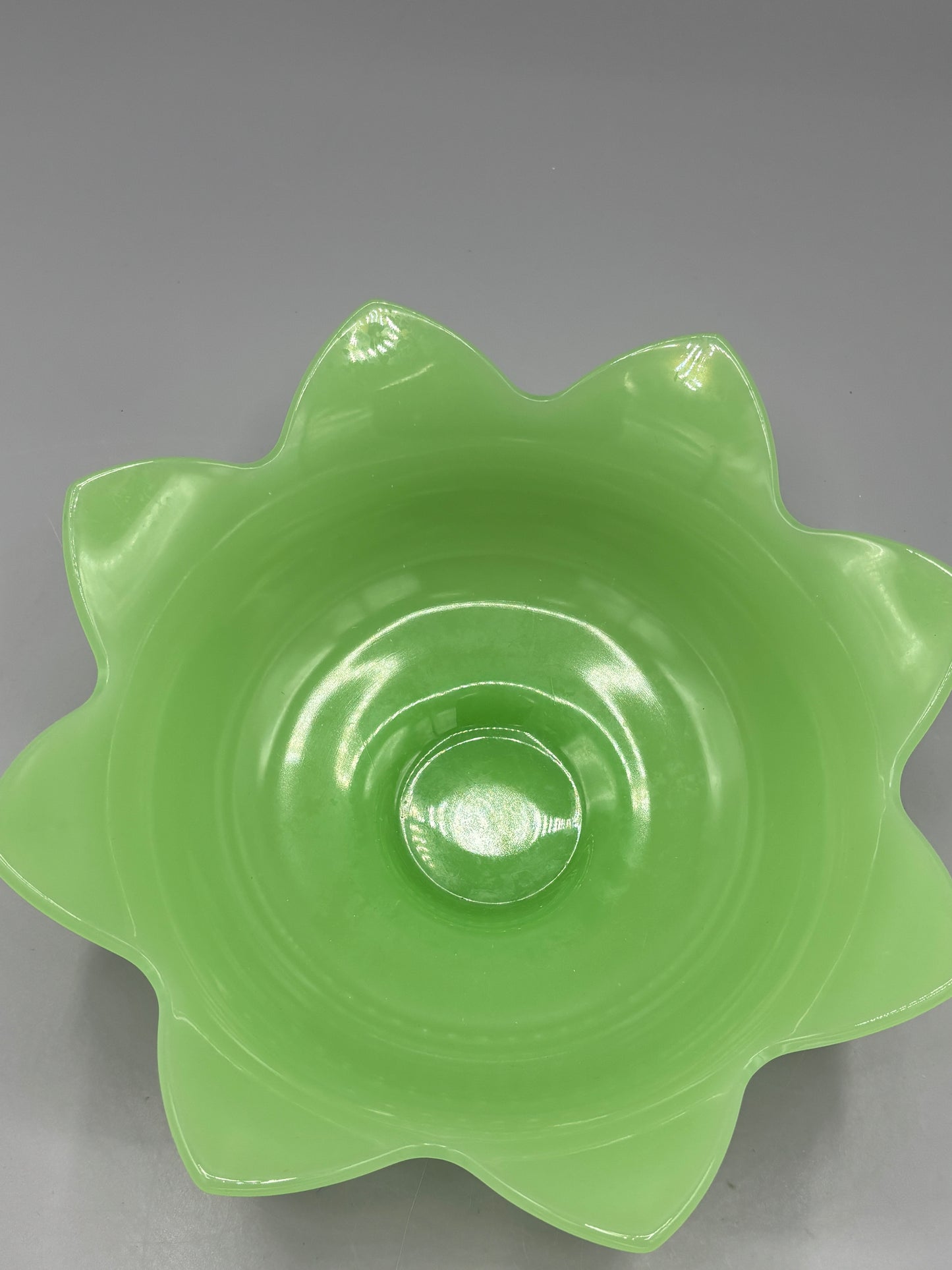 Vintage Fenton Jadeite lotus flower console bowl