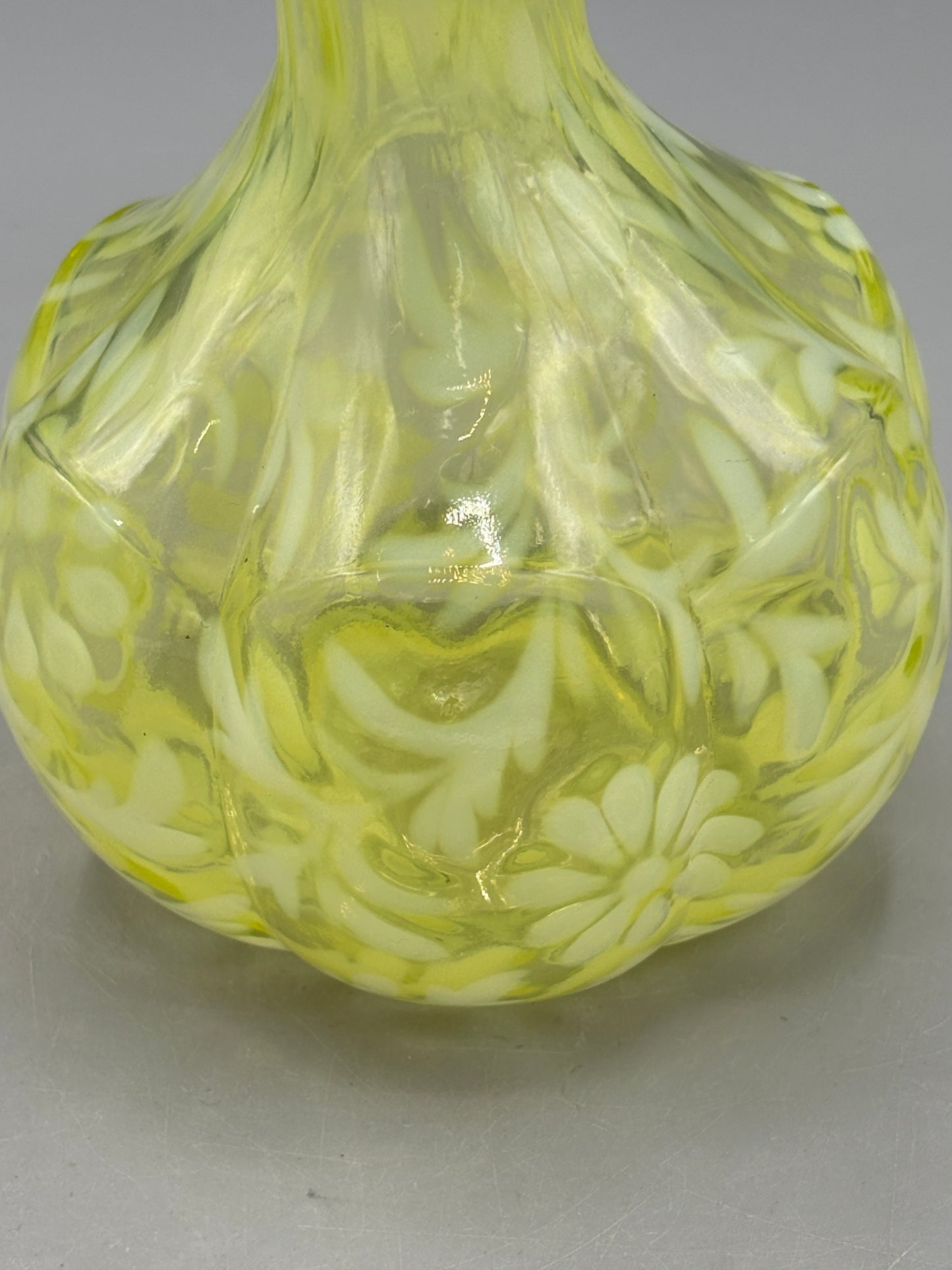 Vintage Fenton Vaseline Daisy & Fern Cruet