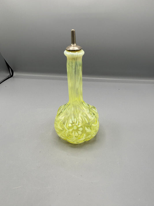 Vintage Fenton Vaseline Daisy & Fern Cruet