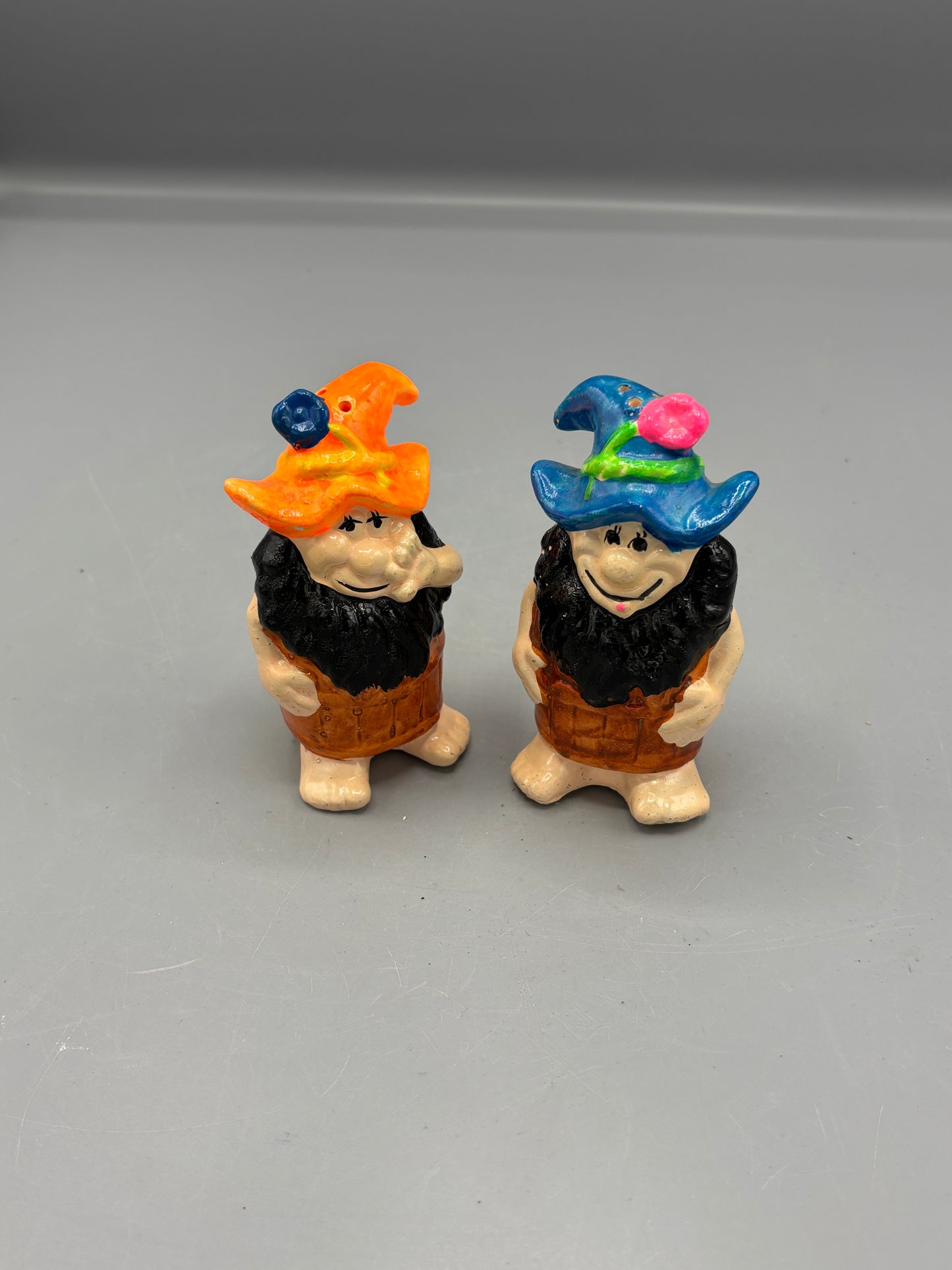 Vintage ceramic Hillbillies in barrel S & P