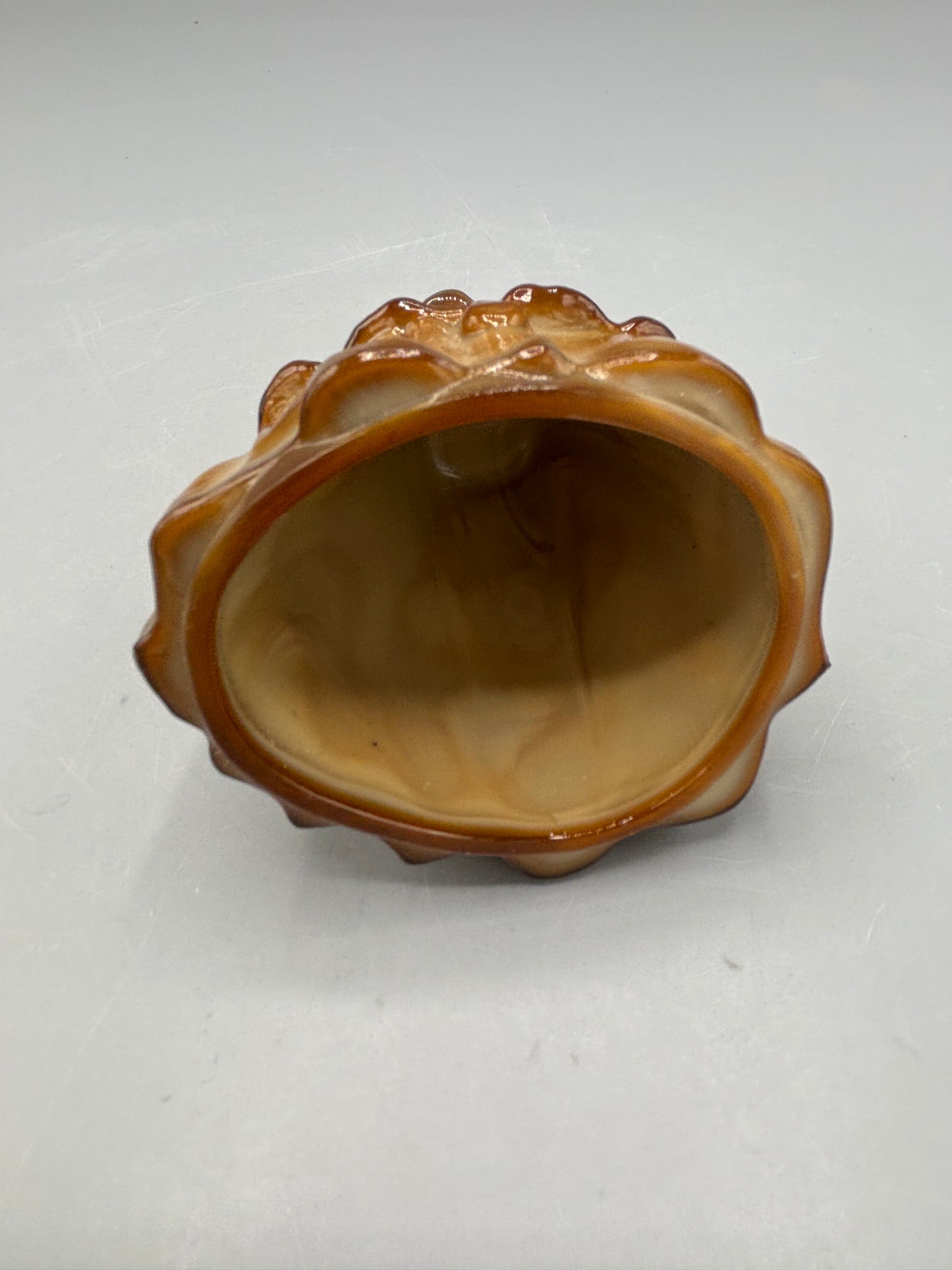 Vintage Boyd glass figurine  "Louise" Brown Slag