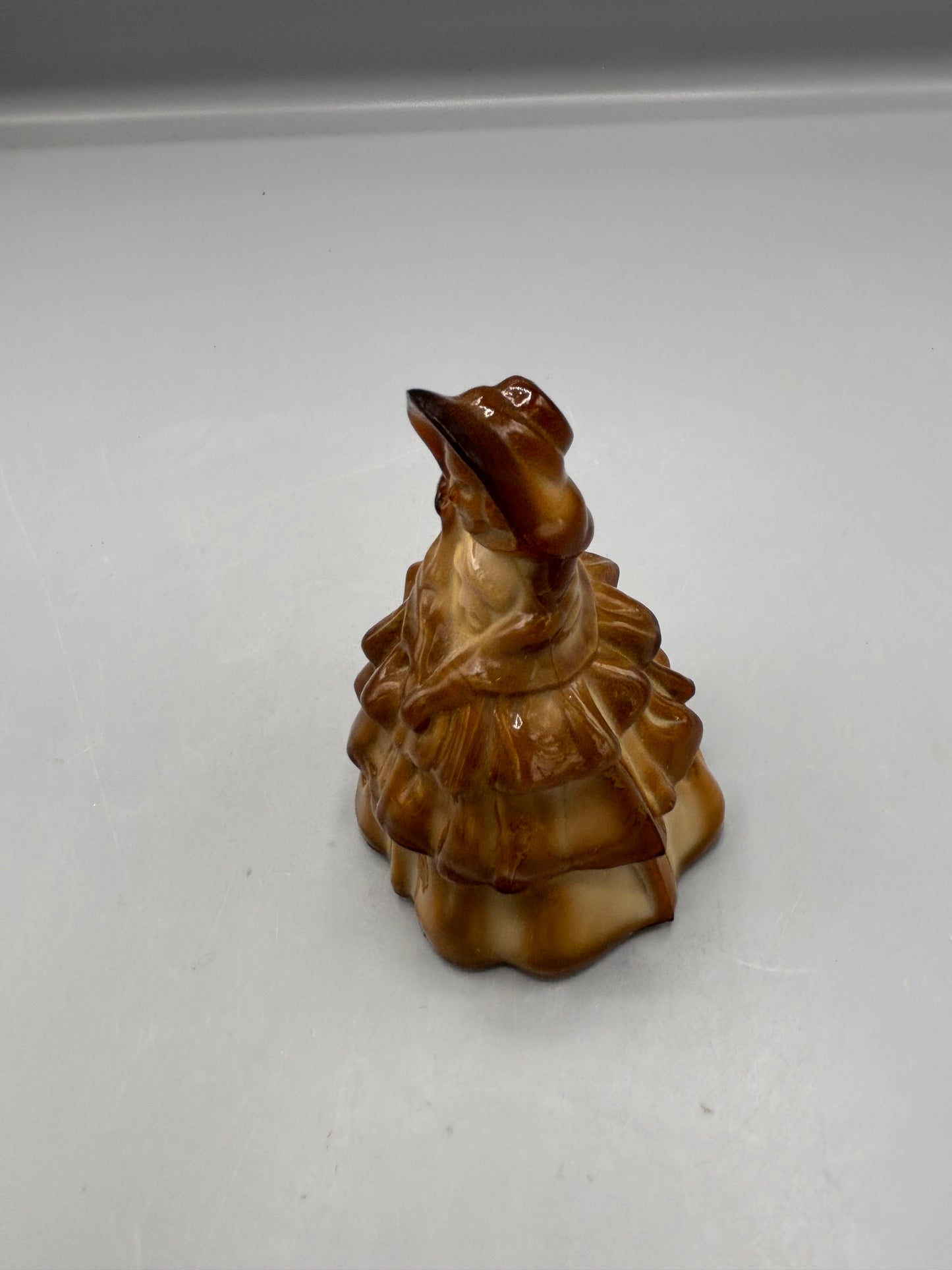 Vintage Boyd glass figurine  "Louise" Brown Slag
